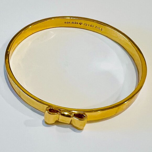 KATE SPADE NEW YORK GOLD BOW BANGLE BRACELET - Picture 2 of 5